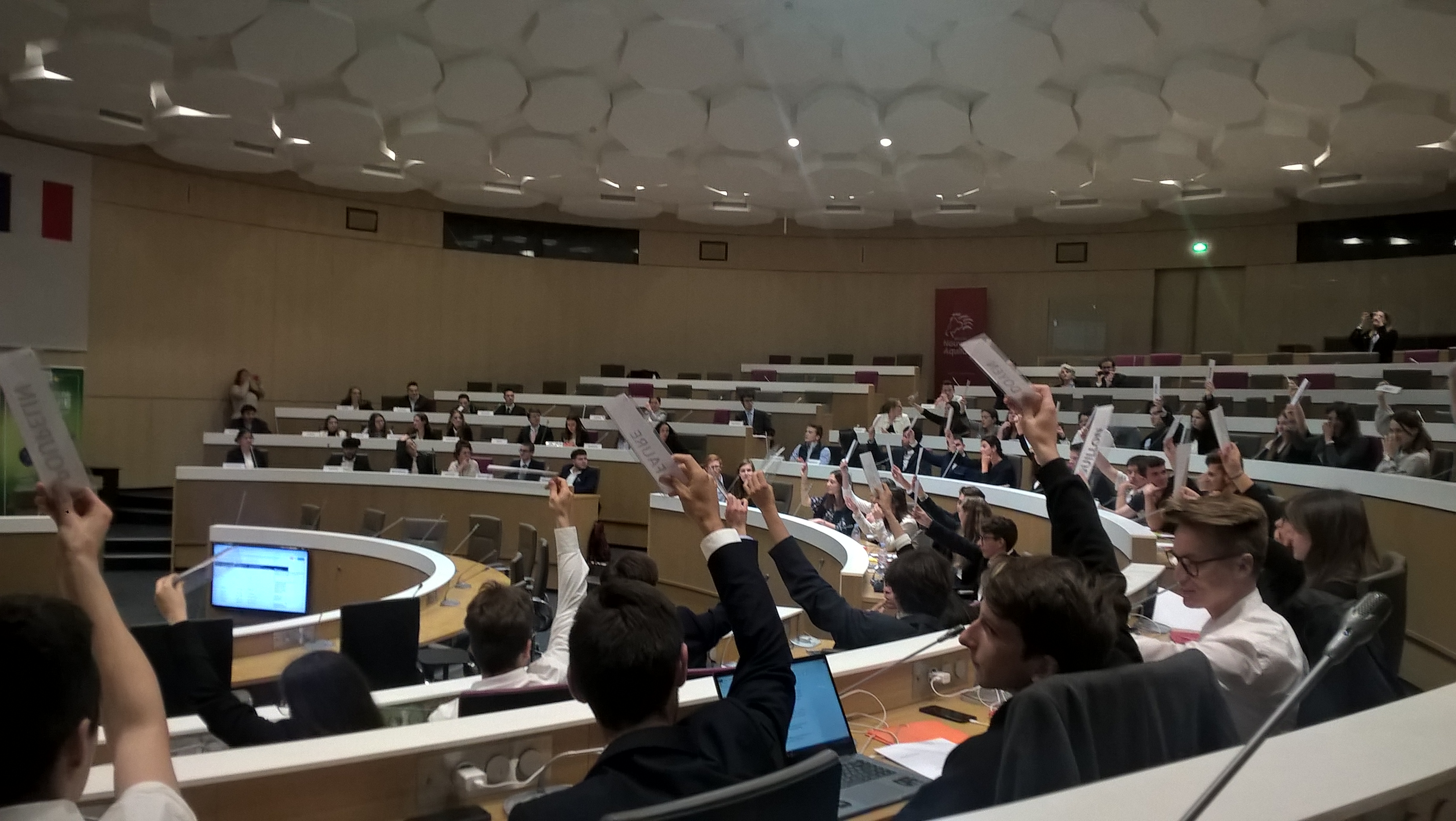 Simulation du Parlement à Bordeaux