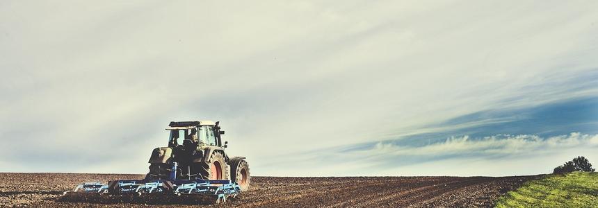 Investissements agricoles collectifs - Tracteur Investissements agricoles collectifs - Tracteur